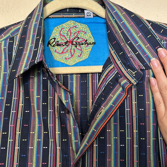 Robert Graham Button Down 100% Cotton Size Medium Men’s - Picture 6 of 6